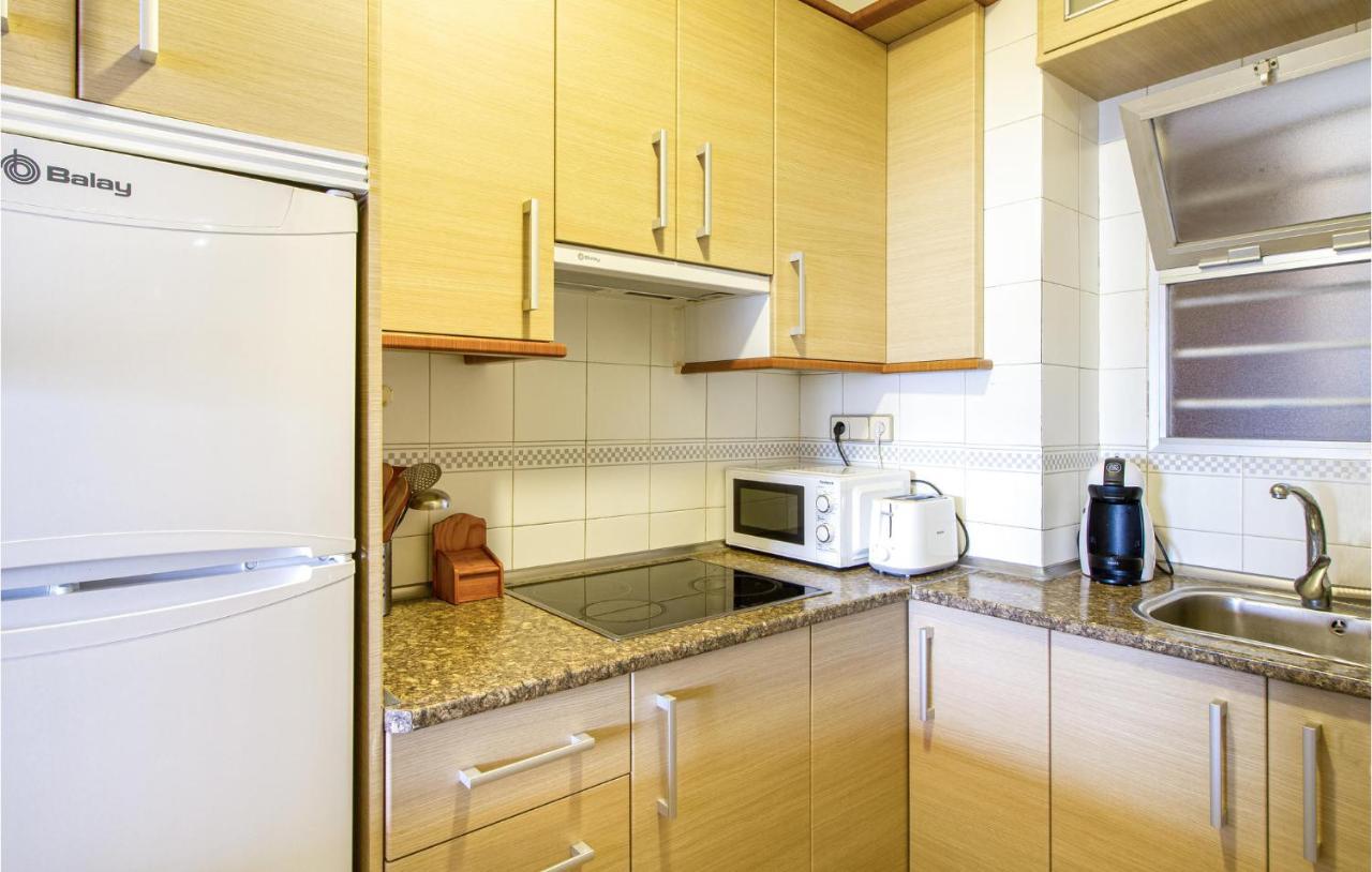 Nice Apartment In Benidorm With Kitchen Exterior foto